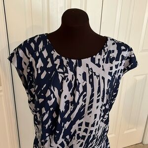 Jones New York dress, size 12. Blousy top and straight skirt